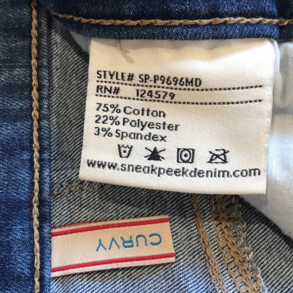 Sneak Peek Curvy Jeans Junior Size 1 - Picture 7 of 7